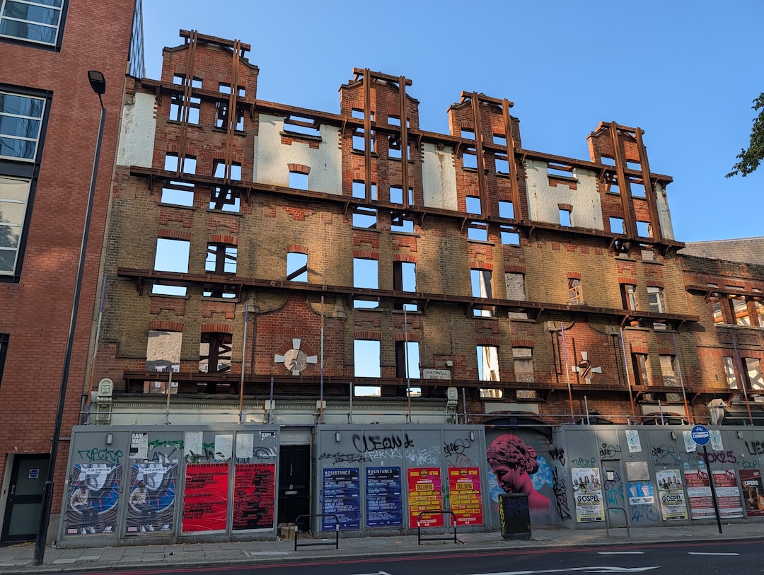 Pentonville Road Facade